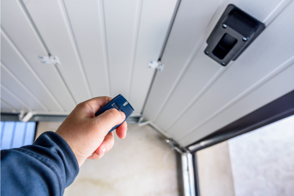 What is a Sectional Garage Door? image Sectional Garage Door What is a Sectional Garage Door?